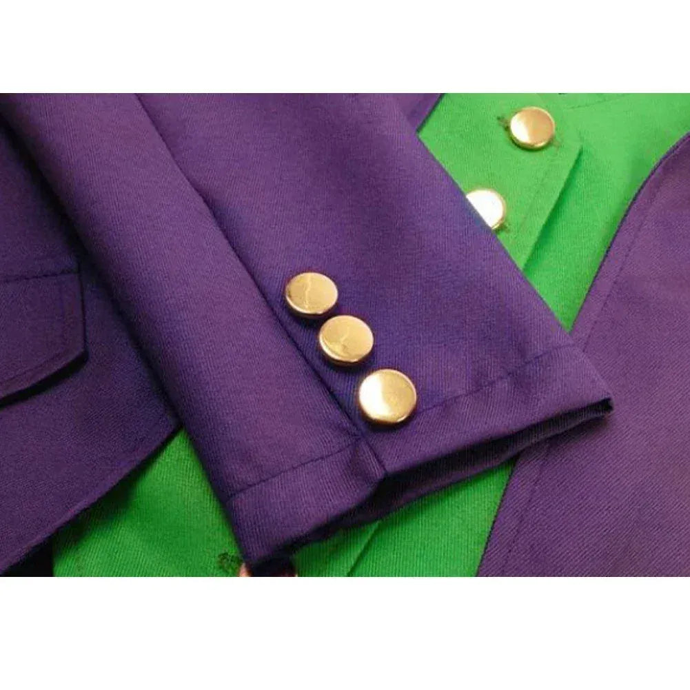 Déguisement fantaisie du Joker avec sa veste violette, pour un look de super-vilain authentique et mémorable.