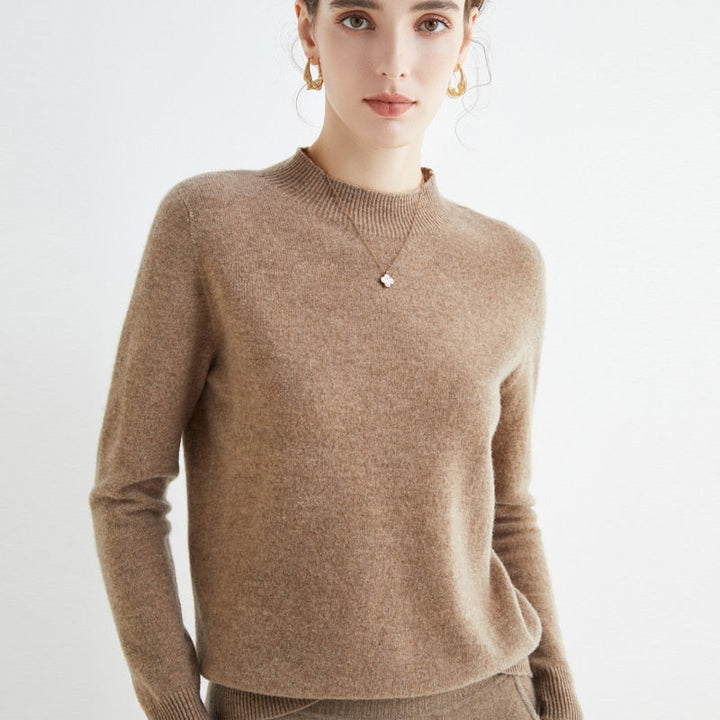 Mode femme: pull PARIS en cachemire, un haut élégant et confortable pour toutes les silhouettes, douceur ultime.