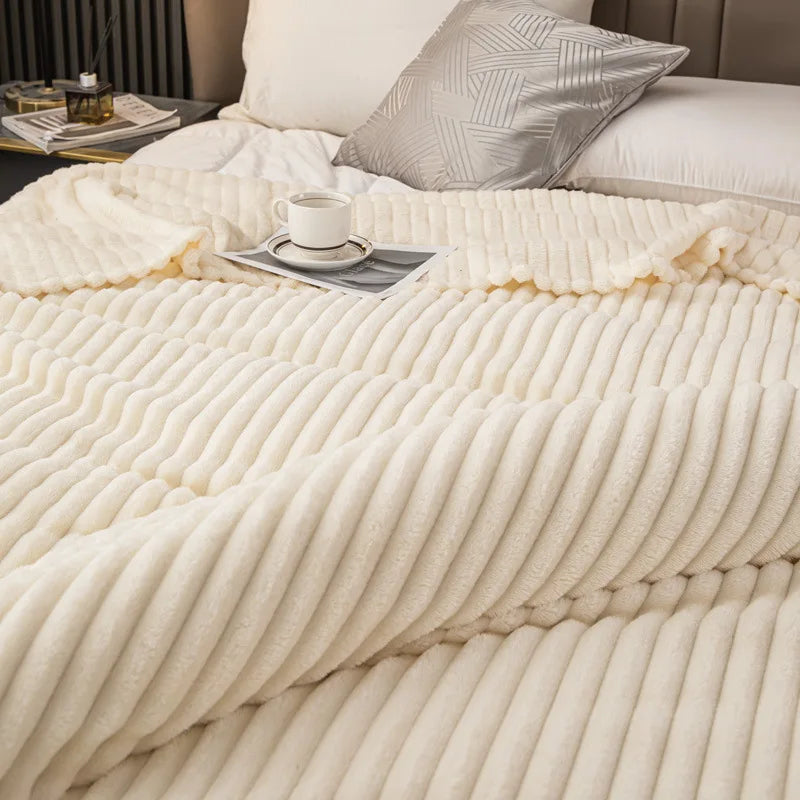 Décoration de chambre élégante avec ce plaid LuxeCocoon confortable et douillet.