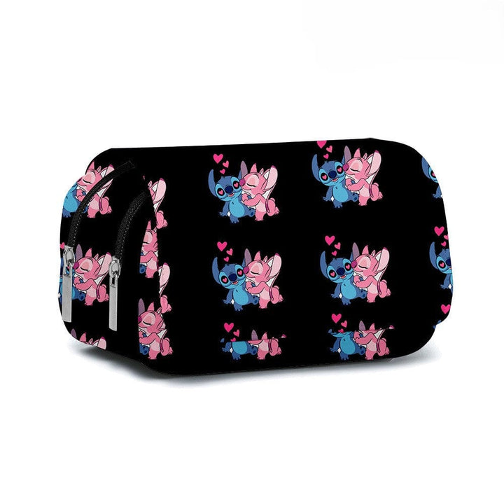 Adorable trousse Stitch fantaisie à rabat, cadeau parfait pour jeunes fans de dessin animé. Pour la rentrée.