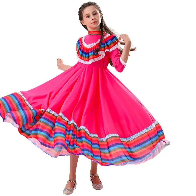 Déguisement de danse mexicaine pour fille, robe traditionnelle colorée avec motifs folkloriques, pour un look joyeux.