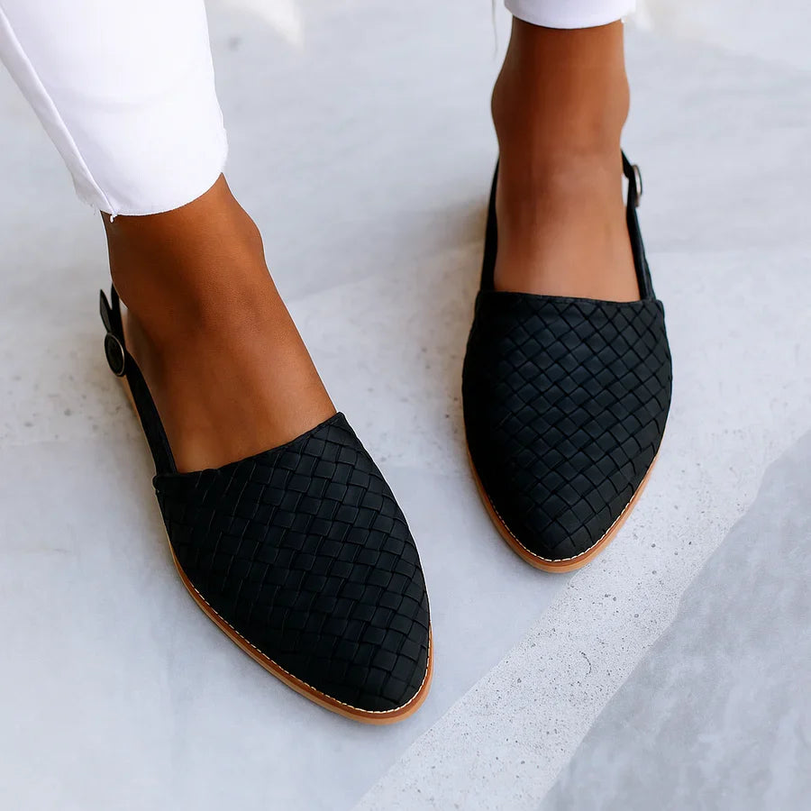 Sandales femme mode et bien-être, parfaites pour l'été et la marche, avec soutien du pied et semelle amortie.