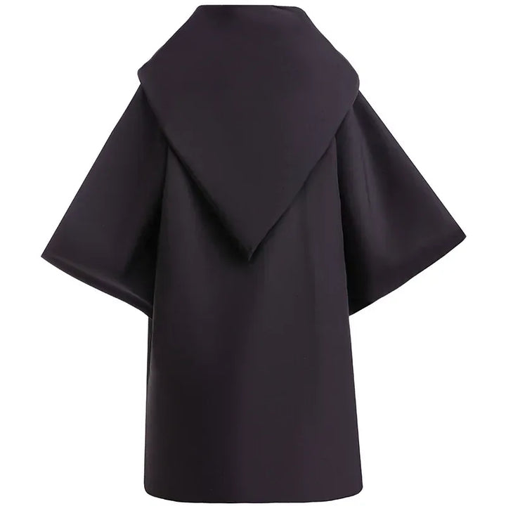 Déguisement enfant rayé avec cape et accessoires, parfait pour Halloween ou carnaval.