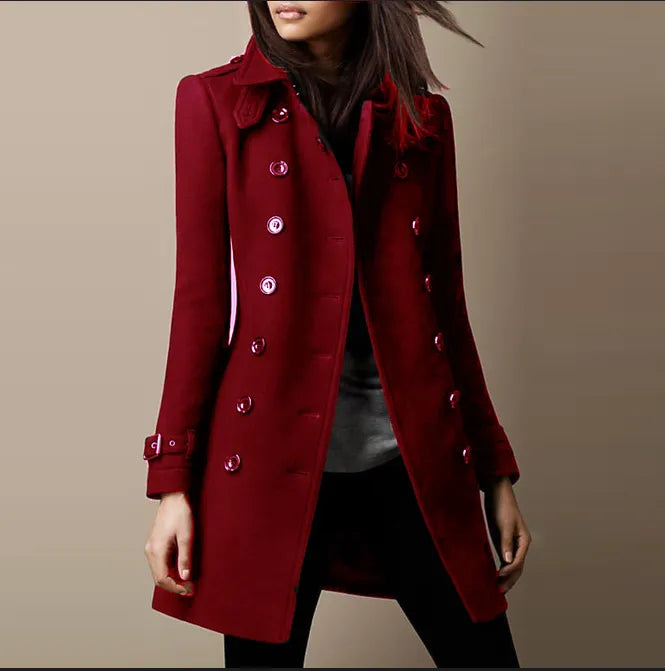 Manteau femme classique et féminin, idéal pour confort quotidien. Veste longue élégante, un incontournable mode automne-hiver.