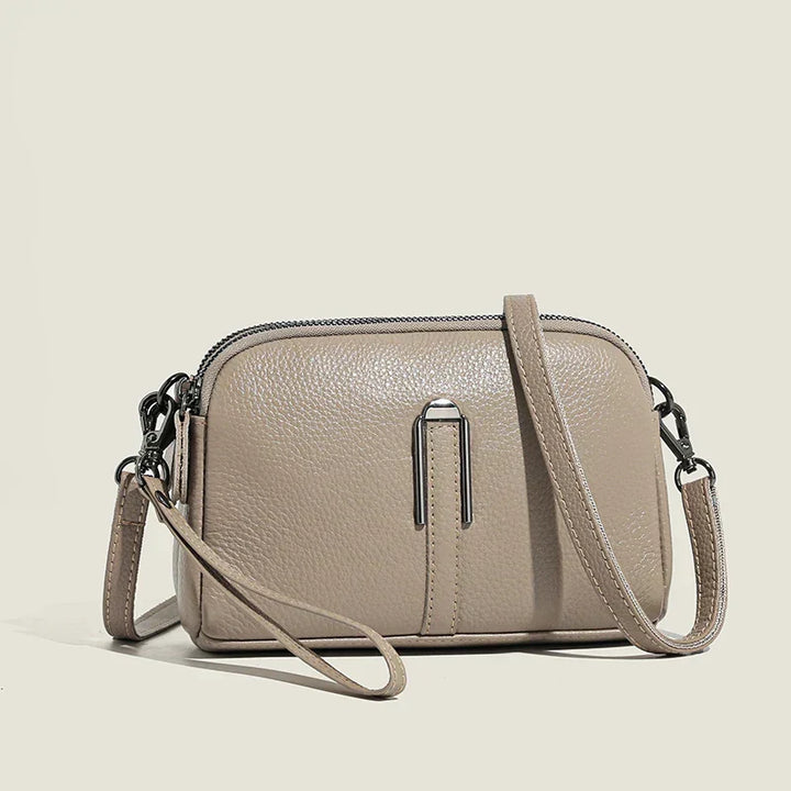 Sac bandoulière femme luxe en cuir PU de haute qualité. Élégant et organisé, un incontournable de la mode féminine.
