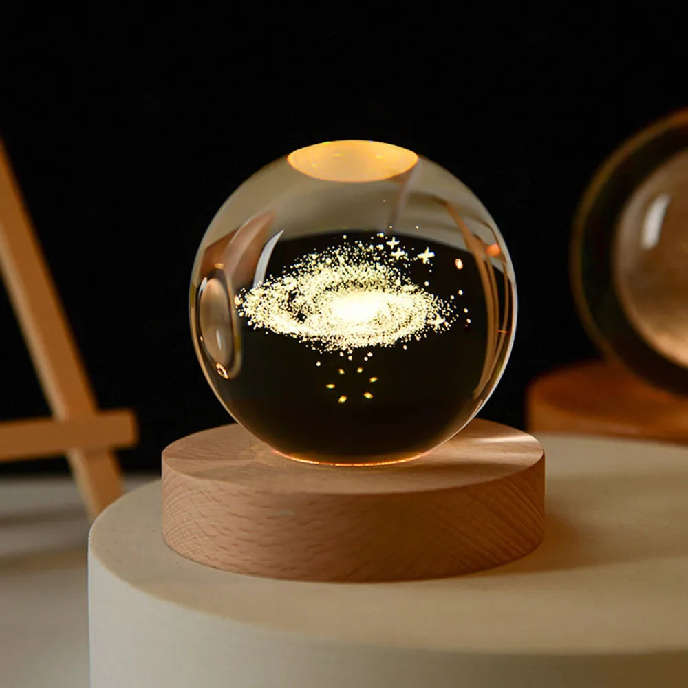Veilleuse LED Lampe Galaxie 3D créant un effet d'univers détaillé, idéal pour chambre ou salon.