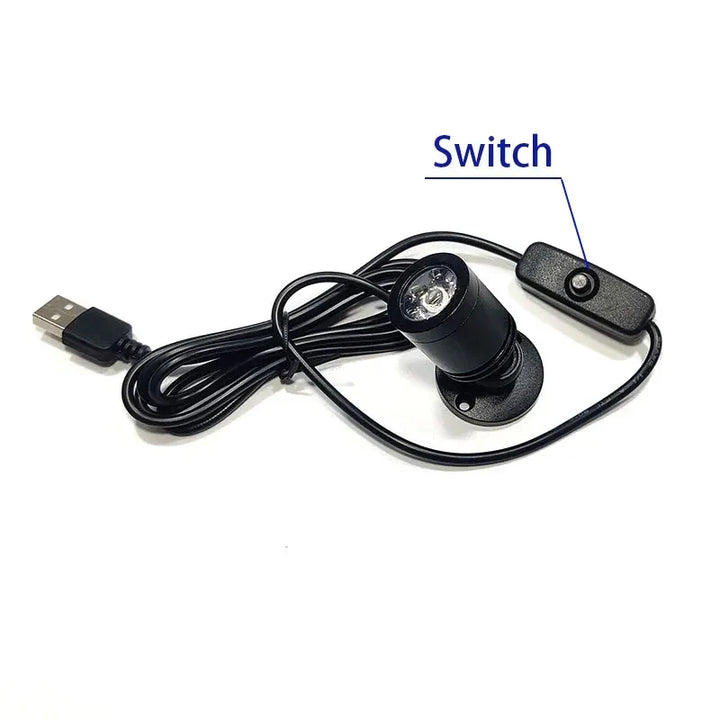 Spot LED mural compact en aluminium, idéal pour éclairage de décoration lumineuse intérieure ou vitrine.