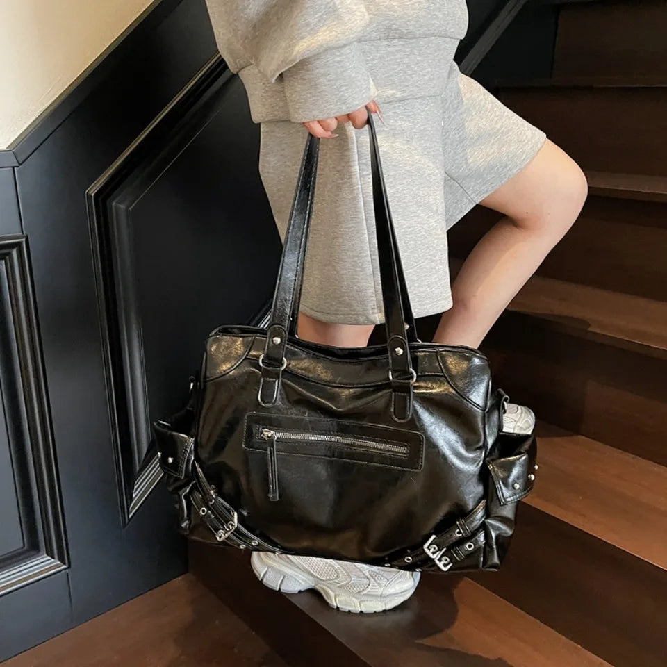 Sac de cours tendance pour lycéenne en cuir PU, grand et pratique avec bandoulière.