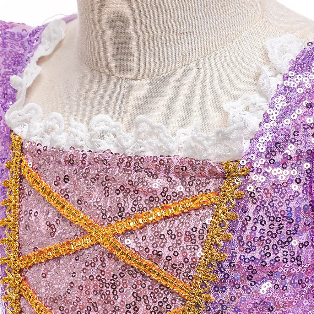Magnifique déguisement Raiponce lumineuse pour fille, costume LED, idéal pour jeux et fêtes enfantines.