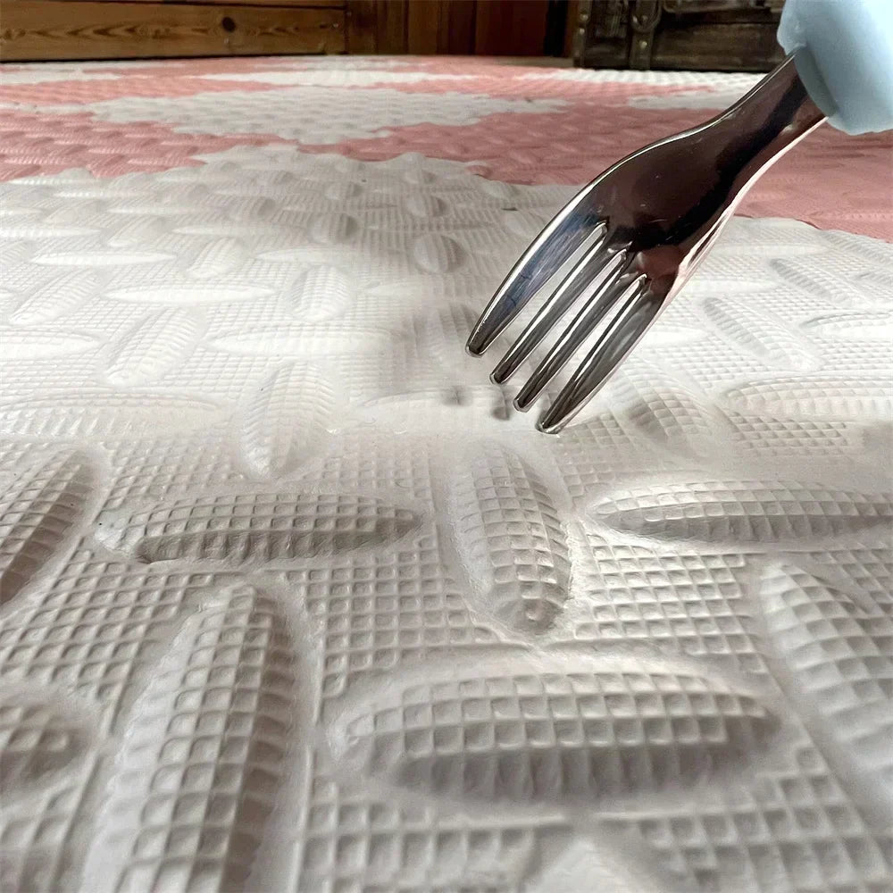 Tapis puzzle bébé aux couleurs vives, sol souple sécurisé, idéal pour l'éveil et le jeu.
