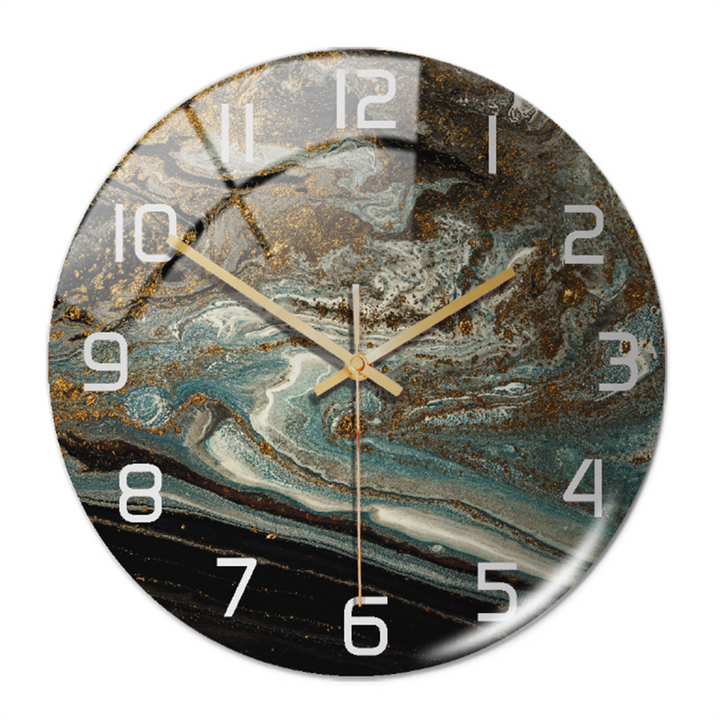 Horloge murale élégante Ø30 cm, silencieuse, effet marbre pour un intérieur raffiné.