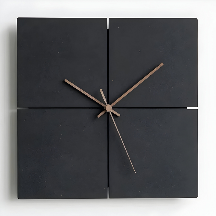 Horloge murale noire élégante, design scandinave moderne. Choisissez la forme ronde ou carrée pour votre intérieur.