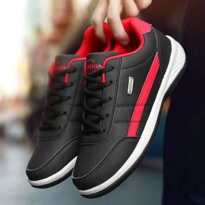 Chaussures orthopédiques Luca pour hommes, style casual, offrant un confort supérieur et une meilleure santé du pied.