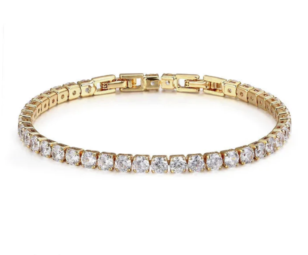 Élégant bracelet tennis femme avec zirconium étincelant. Un accessoire de mode intemporel.