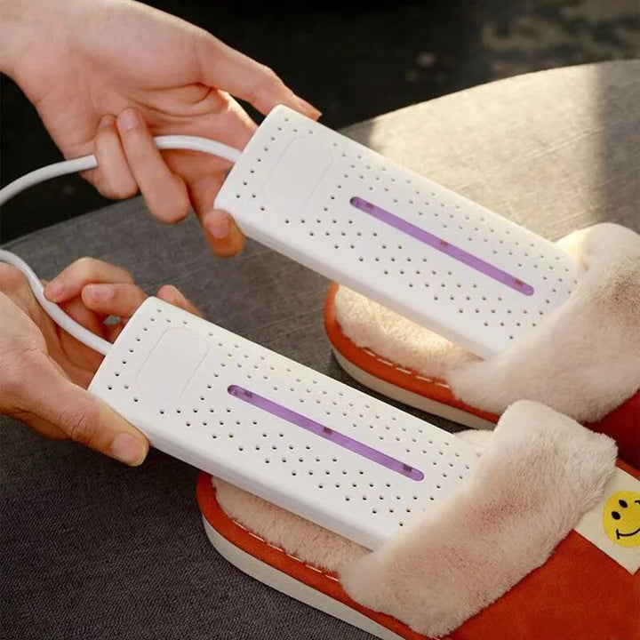 Sécheur et stérilisateur UV compact pour bottes, baskets et chaussures de sport. Maintient la fraîcheur.