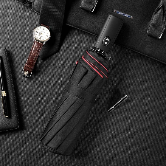 Parapluie compact pour hommes et femmes, pliable, résistant au vent, parfait pour l'extérieur.