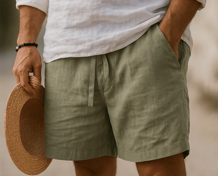 Short d'été homme en lin respirant, coupe décontractée avec ceinture élastique et poches pratiques, style relax.