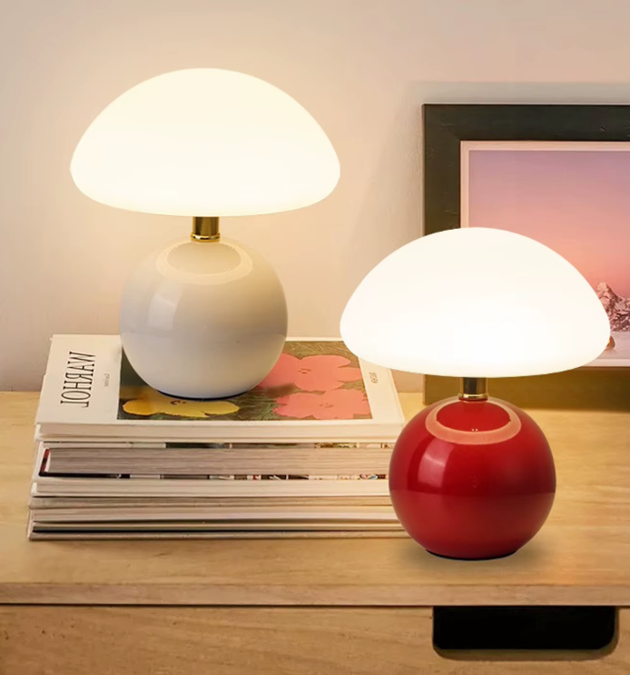 Lampe de chevet LED SereneGlow, design minimaliste, lumière ambiante tactile pour chambre, économie d'énergie.