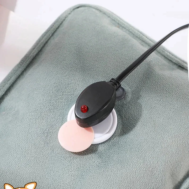 Bouillotte électrique velours ultra-doux, chaleur durable pour combattre le froid et apporter du confort.