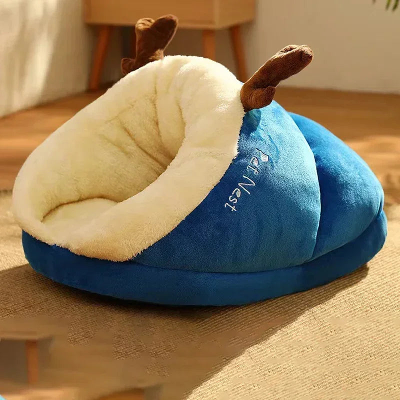 Accessoire chien PawPrestige: lit pliable douillet, confort hivernal optimal. Couchage animal chaud et support articulaire.