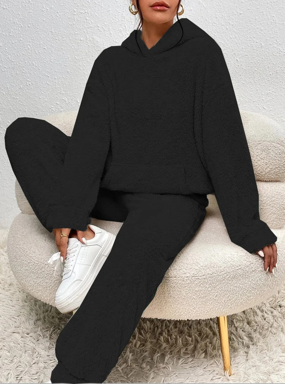 Pyjama d'hiver unisexe en teddy moelleux, parfait pour des moments de détente et de chaleur.