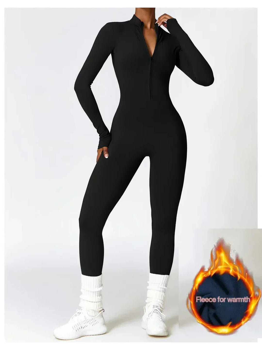 Combinaison femme en polaire stretch chaude et confortable. Col ajustable pour un style décontracté et élégant.