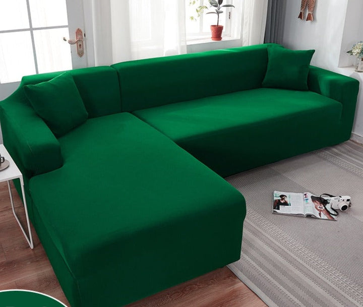 Améliorez votre espace de vie avec cette housse de canapé durable et imperméable, pour un usage quotidien.