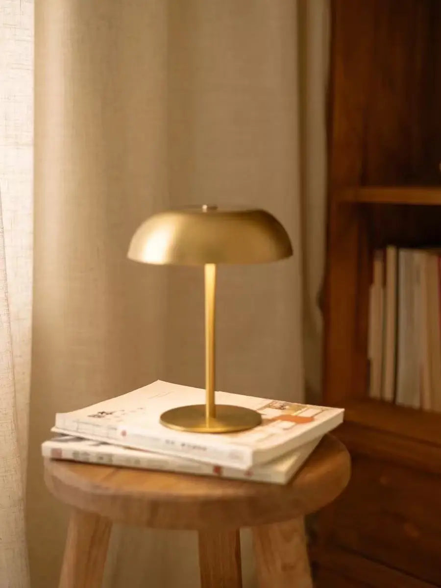 Lampe de table champignon LED rechargeable, ambiance lumineuse réglable (blanc chaud/neutre/froid).
