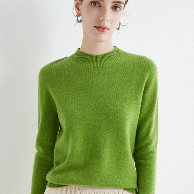 Pull cachemire PARIS, élégant et ultra doux pour femme, un choix parfait pour le confort chic et mode.