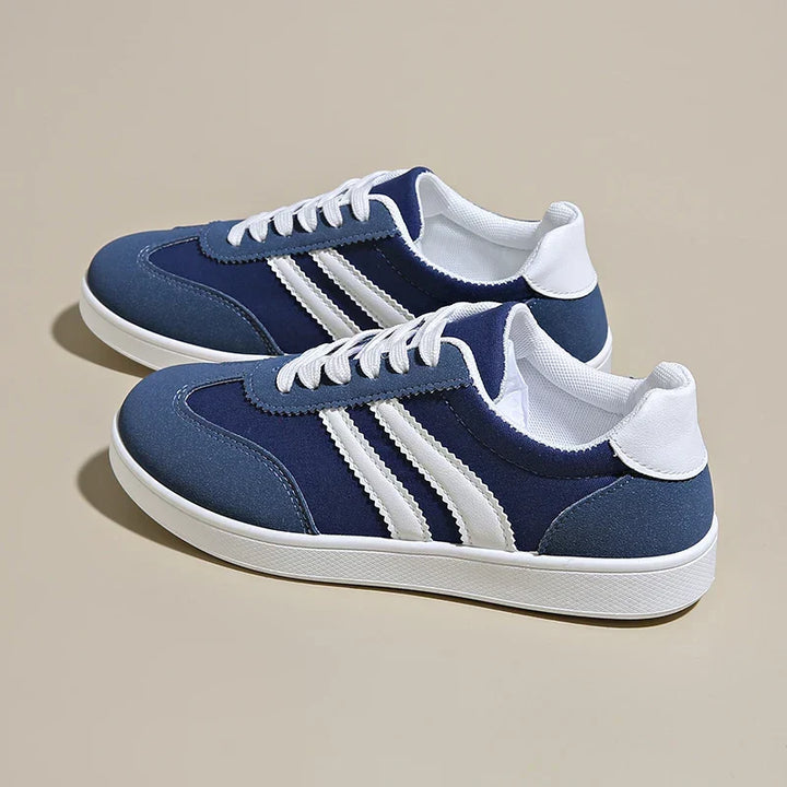 Baskets femme confort optimal, style rétro et design classique. Chaussures décontractées idéales pour la ville et l'été.