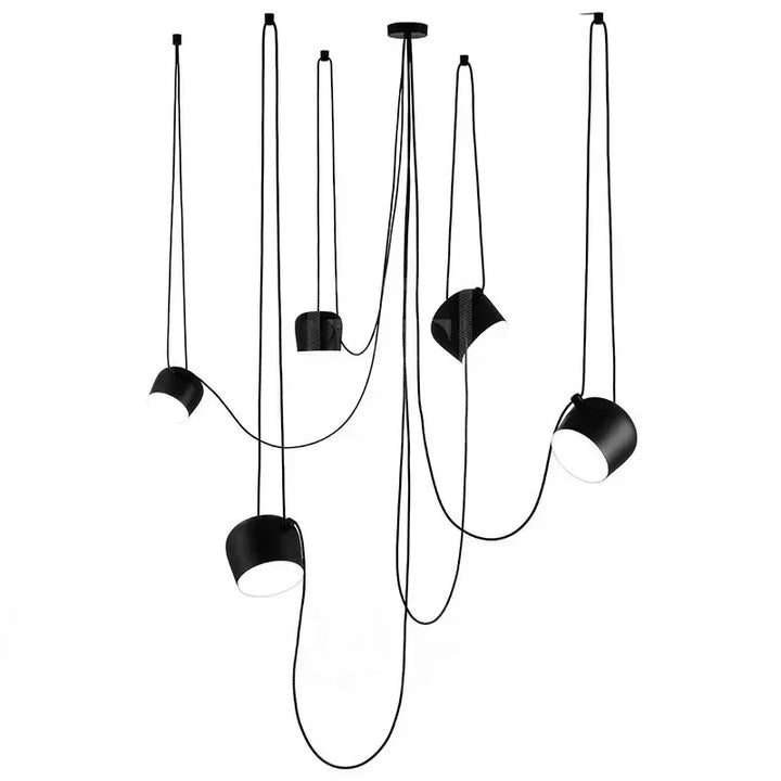 Plafonnier LED araignée moderne, design unique pour salon ou salle à manger. Éclairage décoratif tendance.