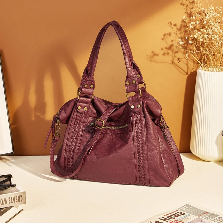 Élégant sac de cours vintage femme, grand format hobo pour une organisation optimale et stylée.
