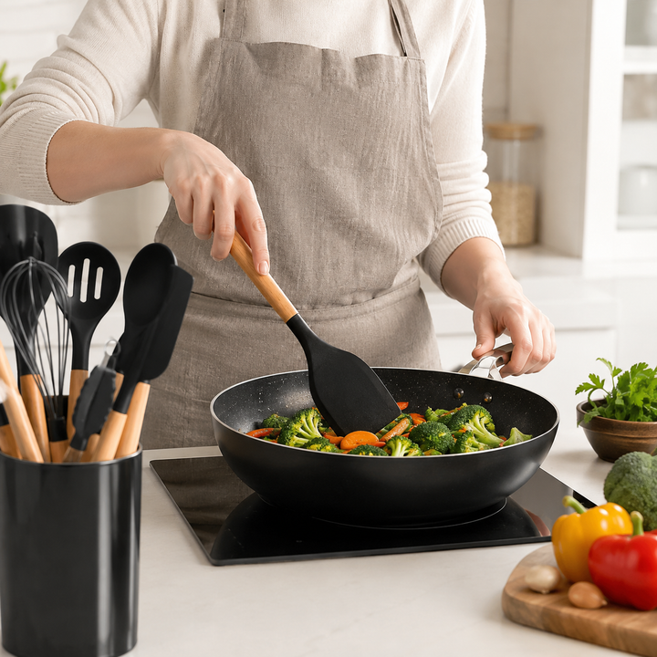 Set de cuisine en silicone pratique et durable, indispensable pour chaque maison.
