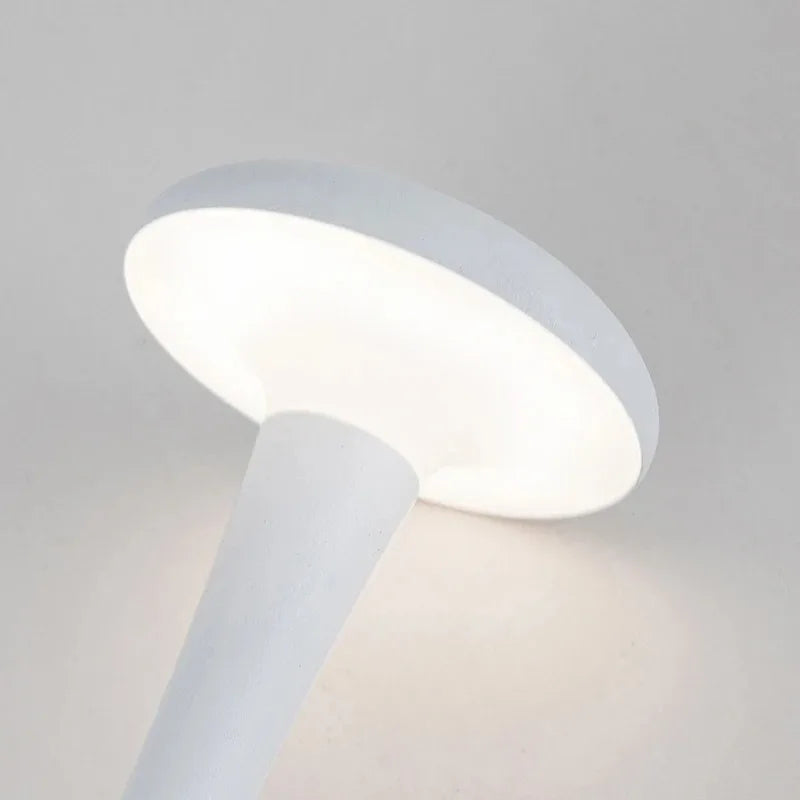 Lampe de table champignon portable, sans fil, rechargeable, idéale intérieur/extérieur, dimmable.