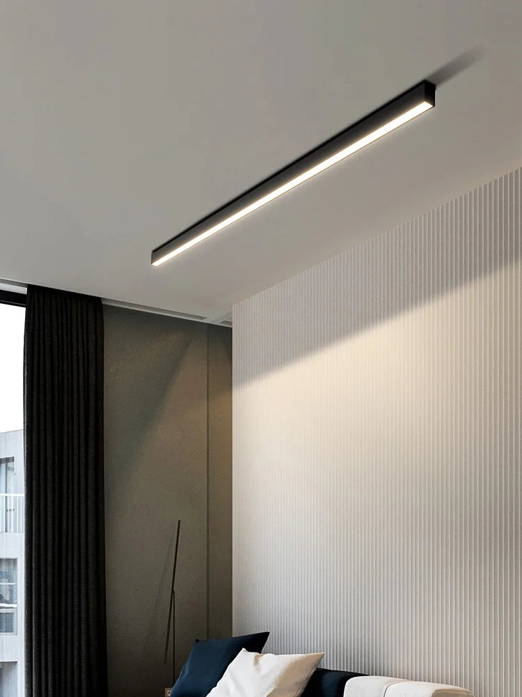 Luminaire LED de plafond, idéal pour un balcon moderne. Lumière ajustable et économie d'énergie.