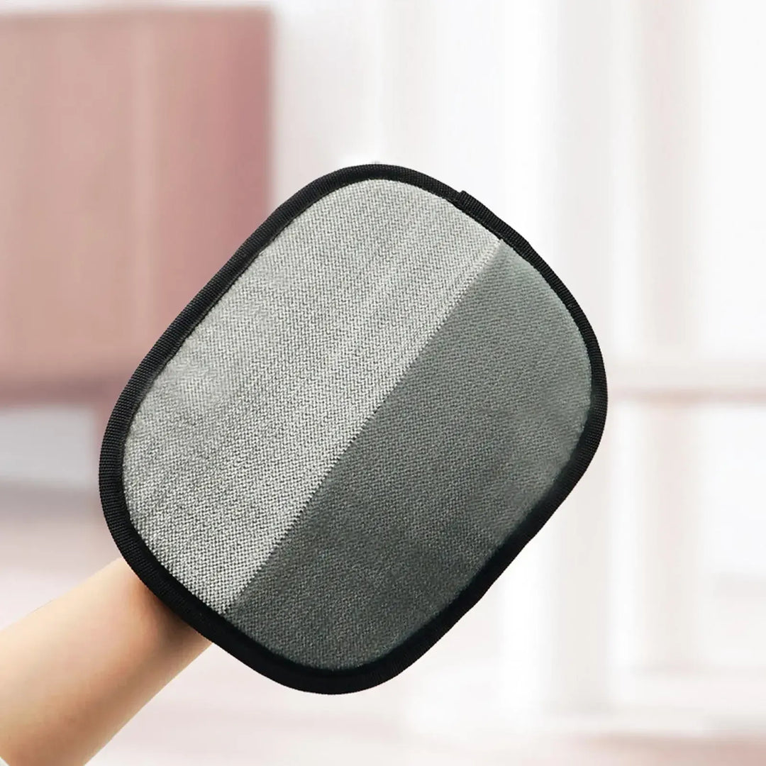 Brosse manuelle réutilisable pour enlever les poils d'animaux. Gardez votre maison sans poils de chien et chat.