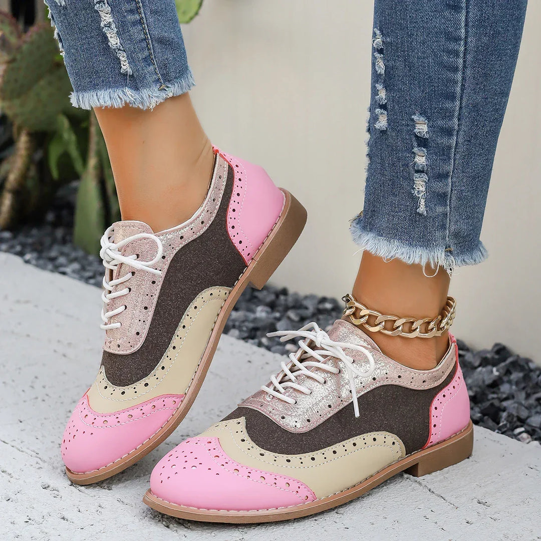 Oxford femme brillantes multicolores (rose, bleu, vert) à lacets, style moderne et unique.
