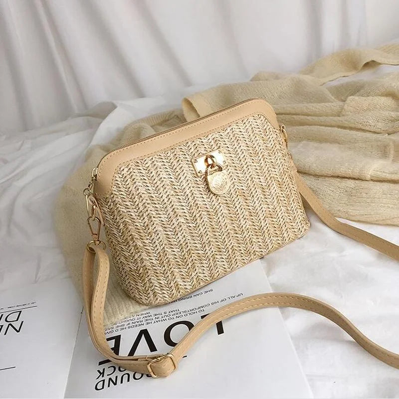 Sac femme décontracté style bohème, tressé en paille, sac à bandoulière léger et chic pour toute occasion.