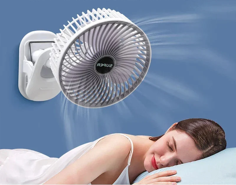 Ventilateur de bureau portable, compact et rechargeable, idéal pour une fraîcheur partout à la maison ou au travail.