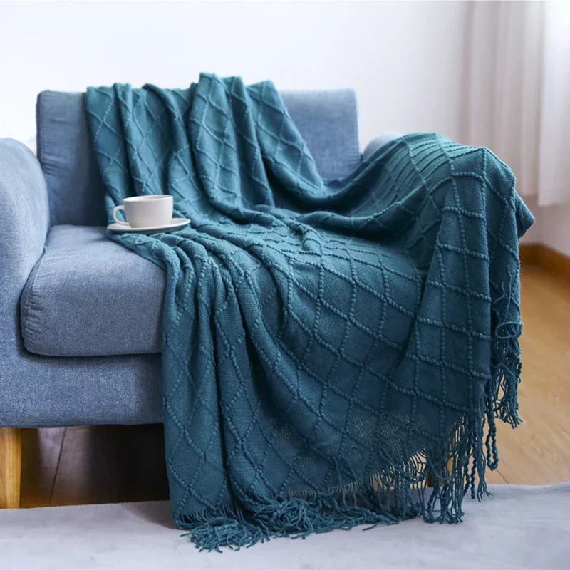 Couverture tricot bohème en coton, respirante et douce, idéale pour le confort et la déco de votre intérieur.