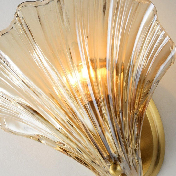 Luminaire mural coquillage, décorez votre intérieur avec style bord de mer.