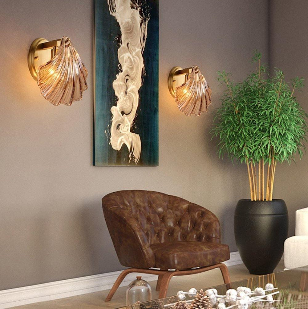 Luminaire coquillage élégant, éclairage intérieur, décoration côtière raffinée.