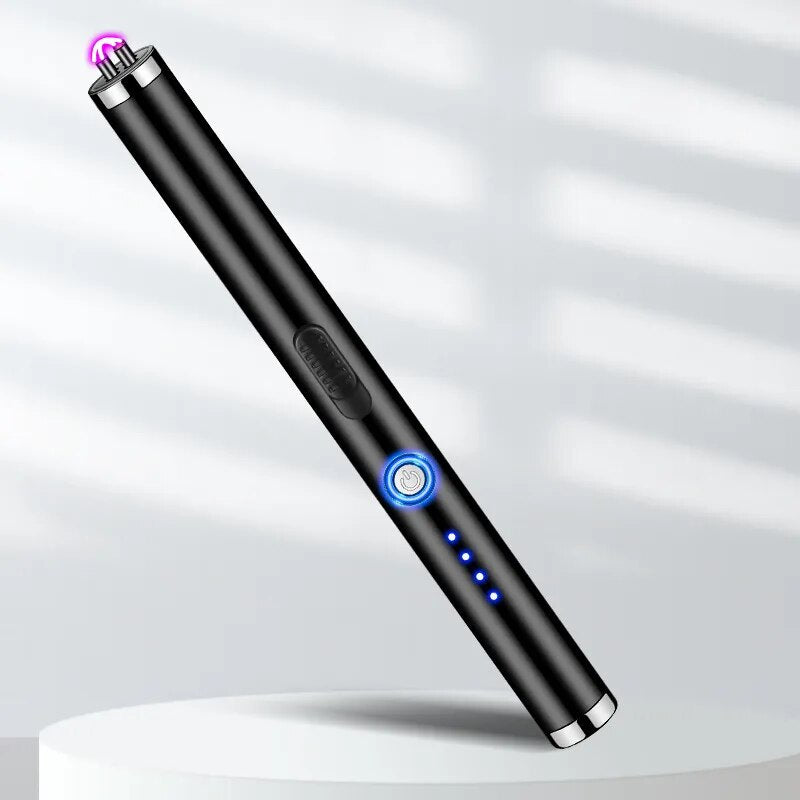 Stylo tactique de défense personnelle en acier inoxydable avec lampe LED intégrée, pour hommes et femmes.