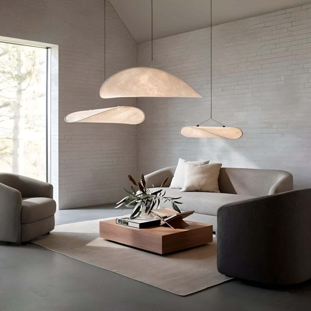 Design moderne: Suspension LED Silvara pour salle à manger, crée une ambiance lumineuse et chaleureuse.