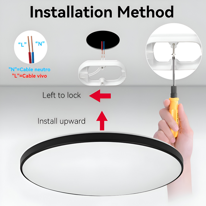 Plafonnier LED noir, rond, ultra fin, crée une ambiance sophistiquée dans le salon.