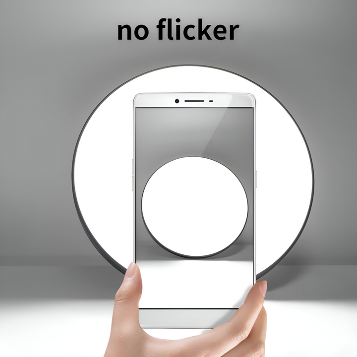 Design contemporain : plafonnier LED rond, ultra fin, éclairage intérieur optimal.