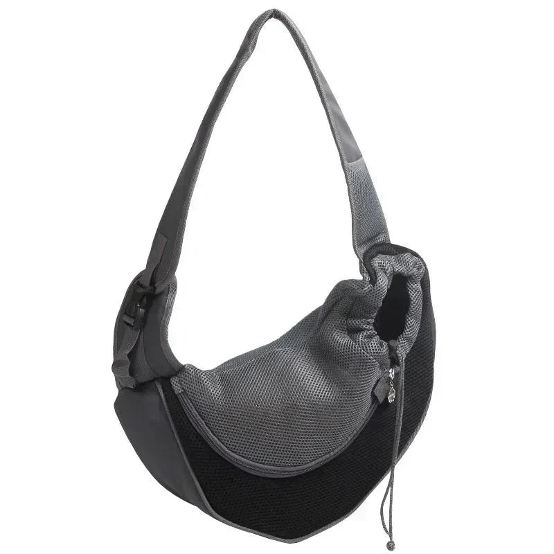 Sac de transport Fur Buddy pour petits chiens et chats, confortable et ajustable.