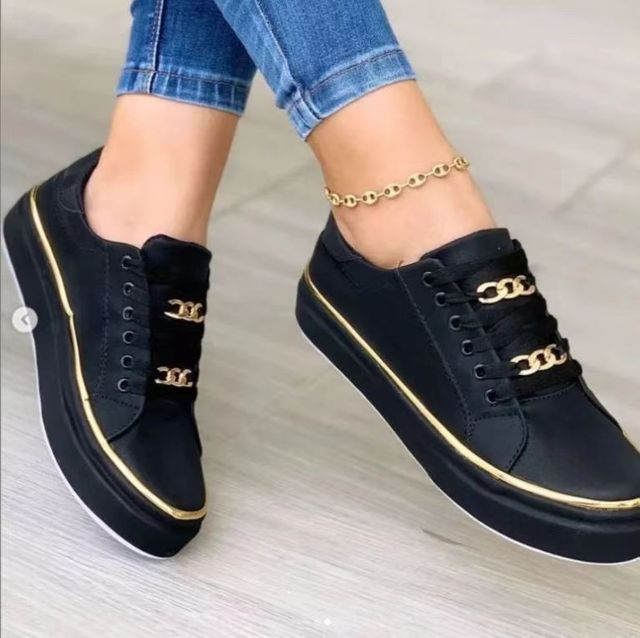 Chaussures femmes confortables noires, respirantes, semelle EVA ergonomique, idéales pour la marche quotidienne.