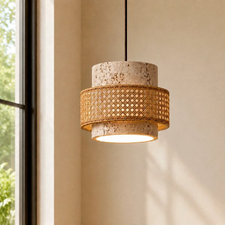 Suspension en pierre naturelle, design cylindrique, travertin beige pour cuisine.
