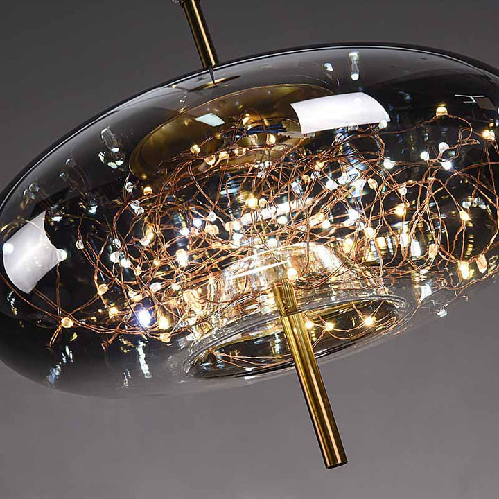 Éclairage intérieur: Suspension LED AstraGlow design, lumière douce idéale pour chambre.